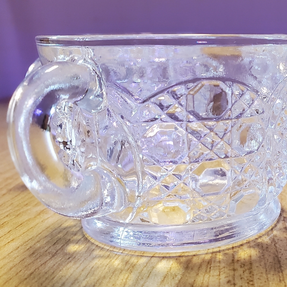 Vintage L. E. Smith Glass Daisy and Button Punch Bowl Set - Picture 10 of 11